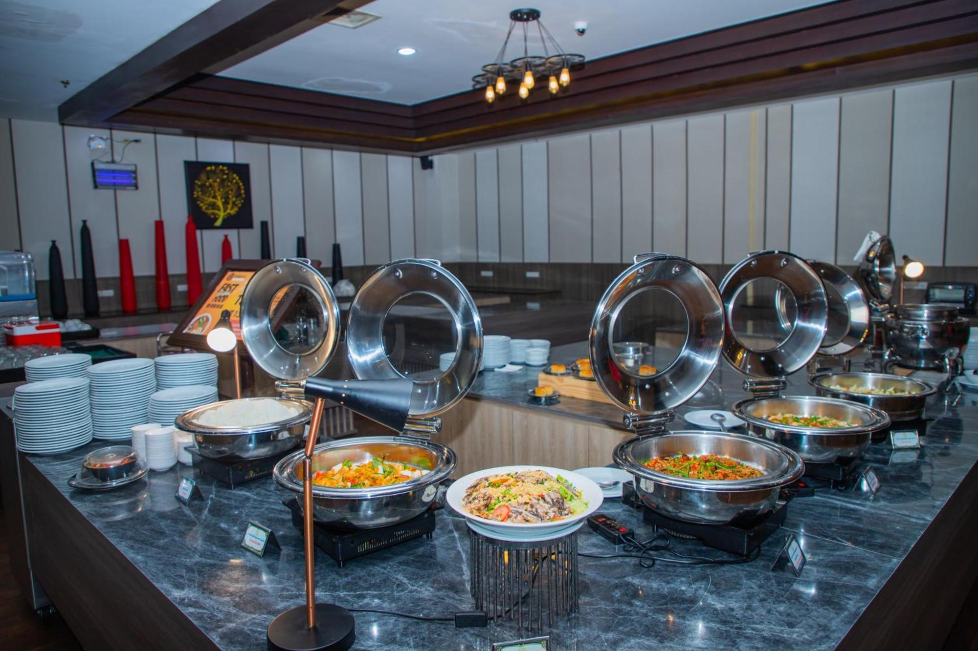 Savan Resorts Savannakhet Esterno foto