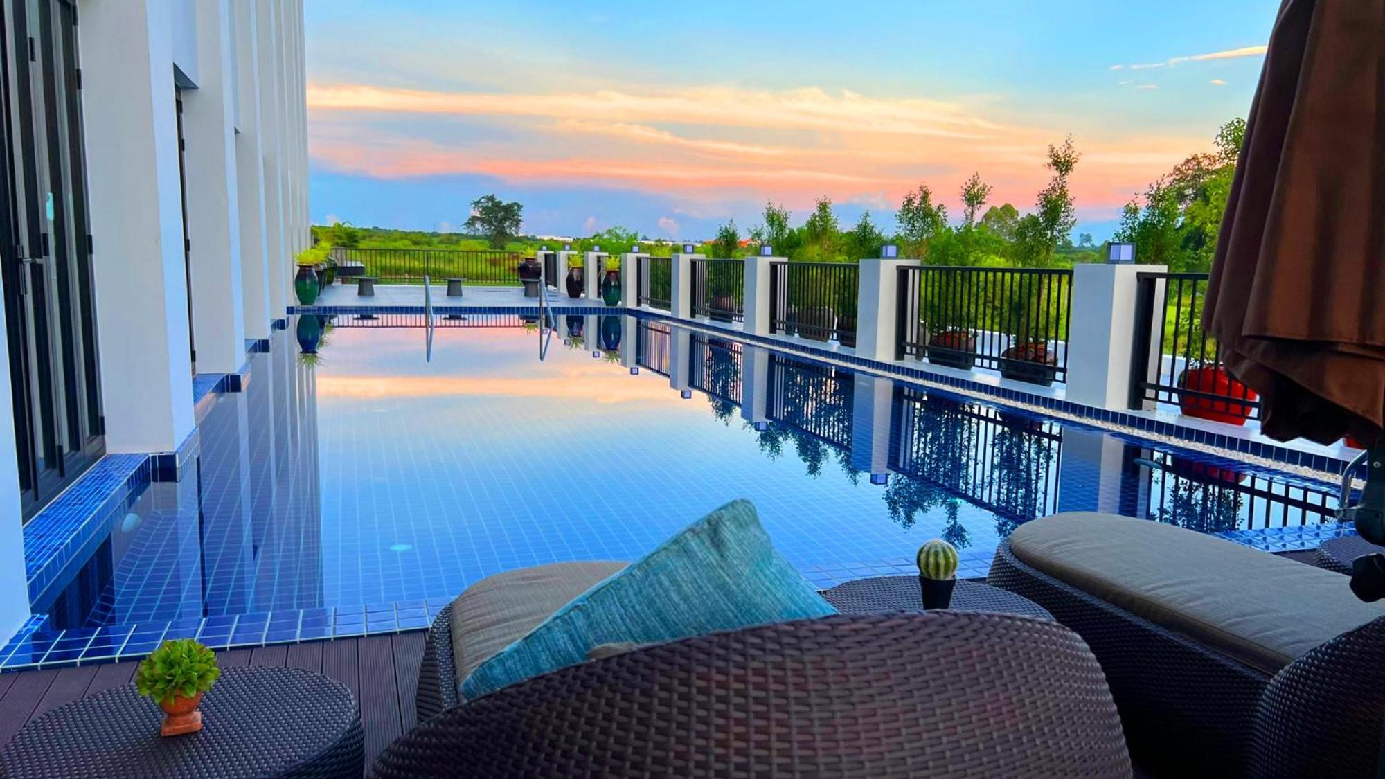 Savan Resorts Savannakhet Esterno foto