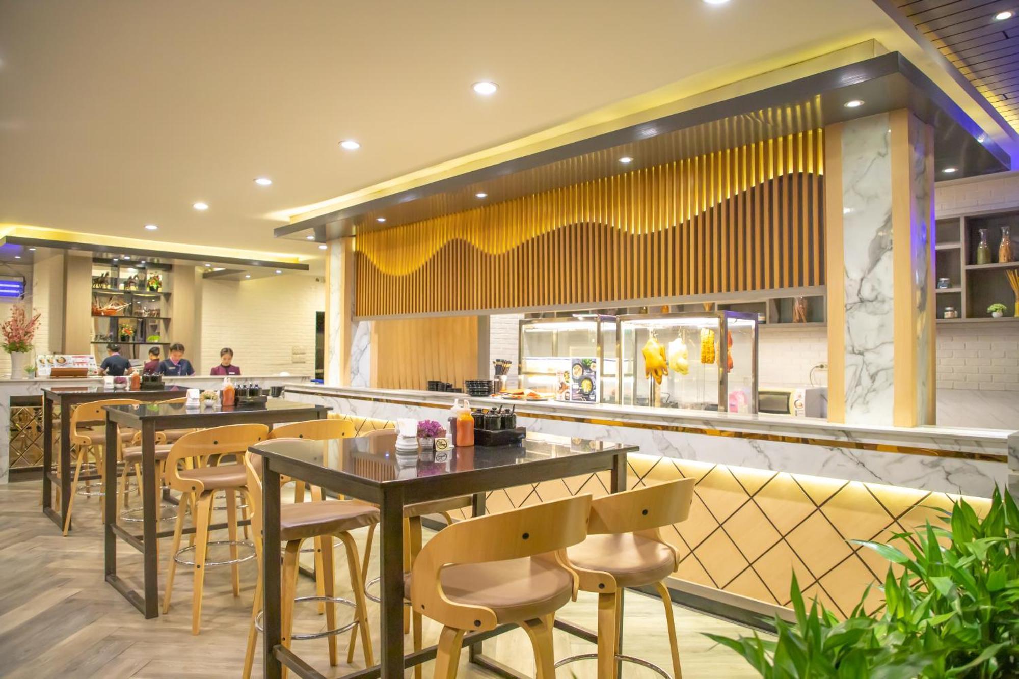 Savan Resorts Savannakhet Esterno foto
