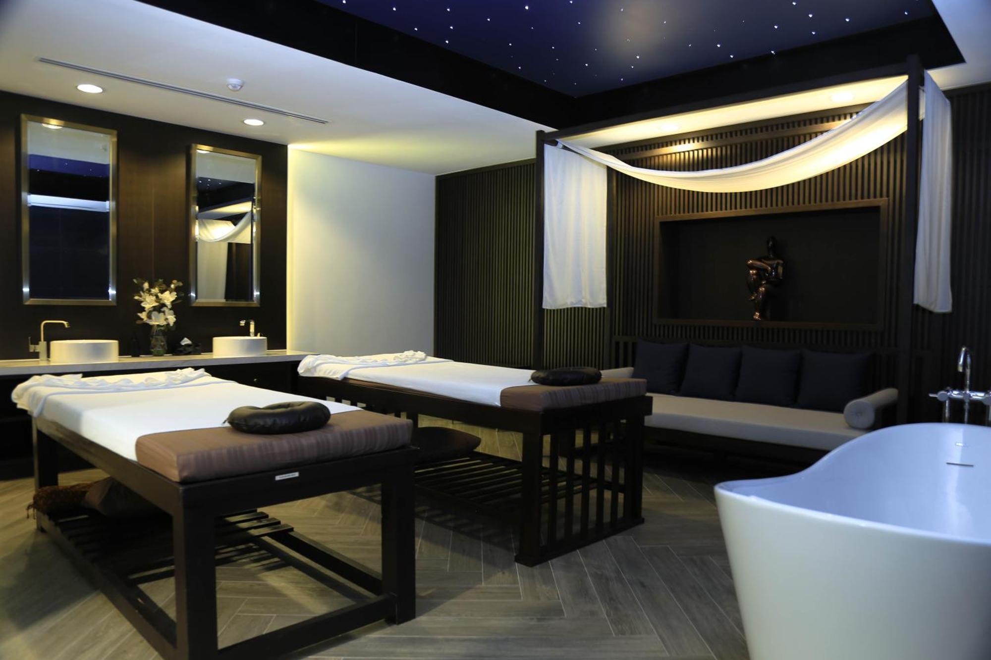 Savan Resorts Savannakhet Esterno foto