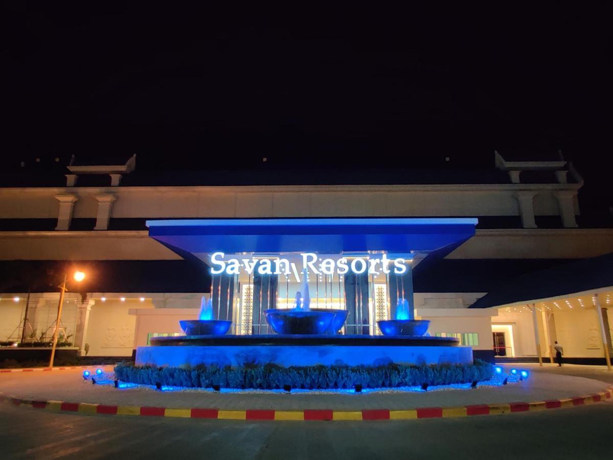 Savan Resorts Savannakhet Esterno foto