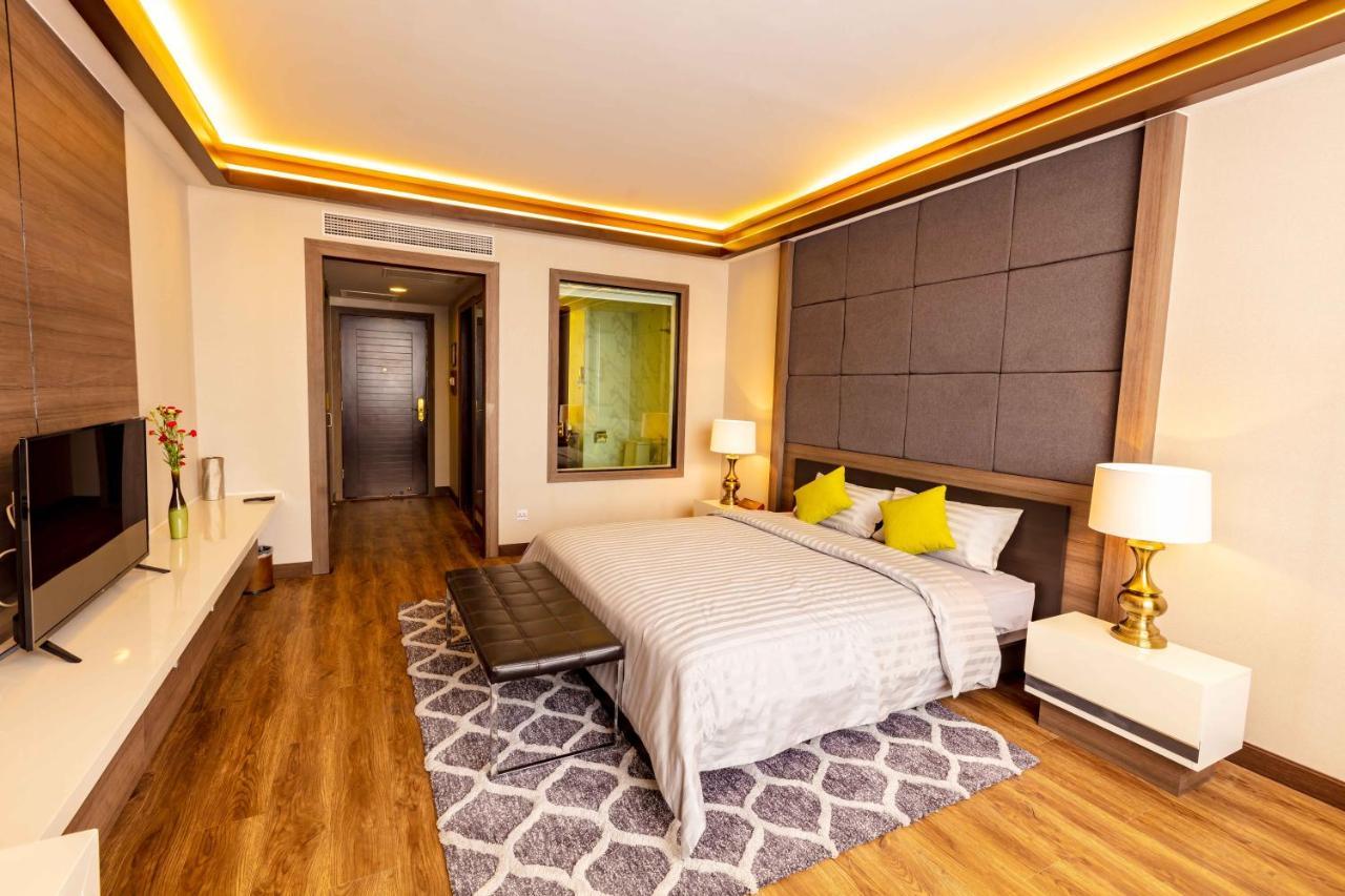 Savan Resorts Savannakhet Esterno foto